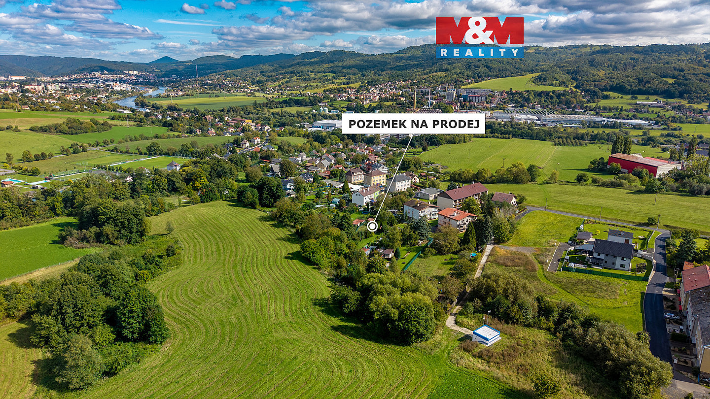 Prodej stavebního pozemku 2 613 m²