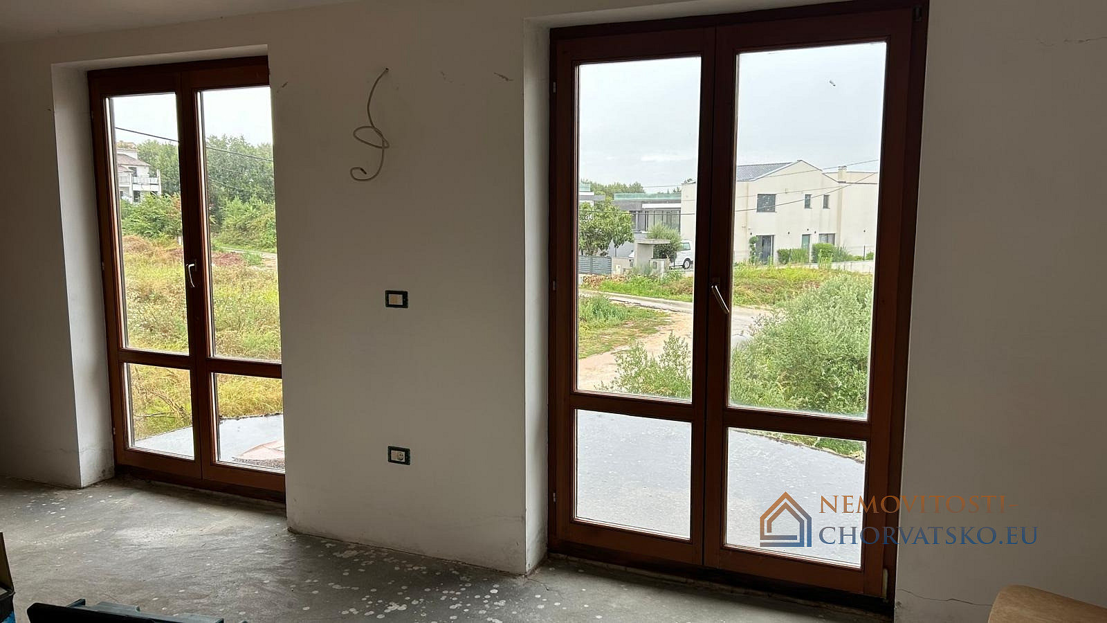 Prodej domu 250 m² s pozemkem 300 m² – pohled 3