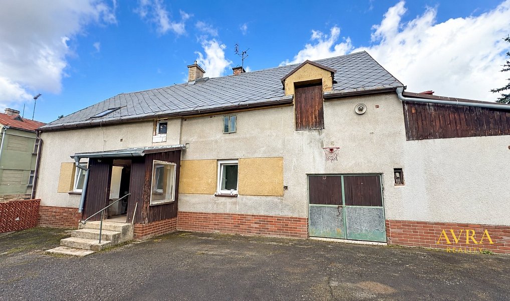Prodej domu 160 m² s pozemkem 1 613 m², Teplá – náhled fotky 2