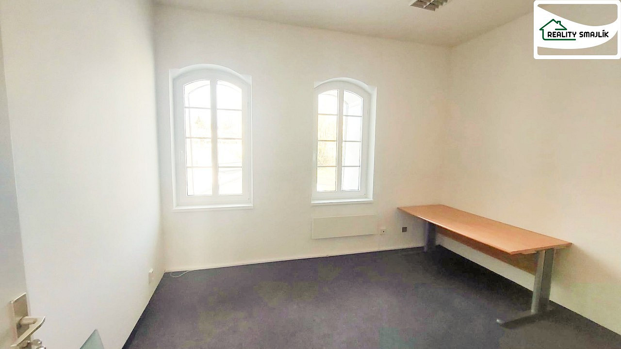 Pronájem kanceláře 64 m² – fotografie 5