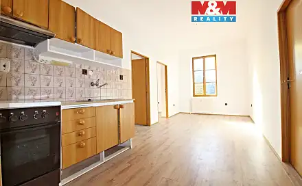 Prodej bytu 3+1 90 m², Gen. Svobody, Nový Bor - Arnultovice, okres Česká Lípa