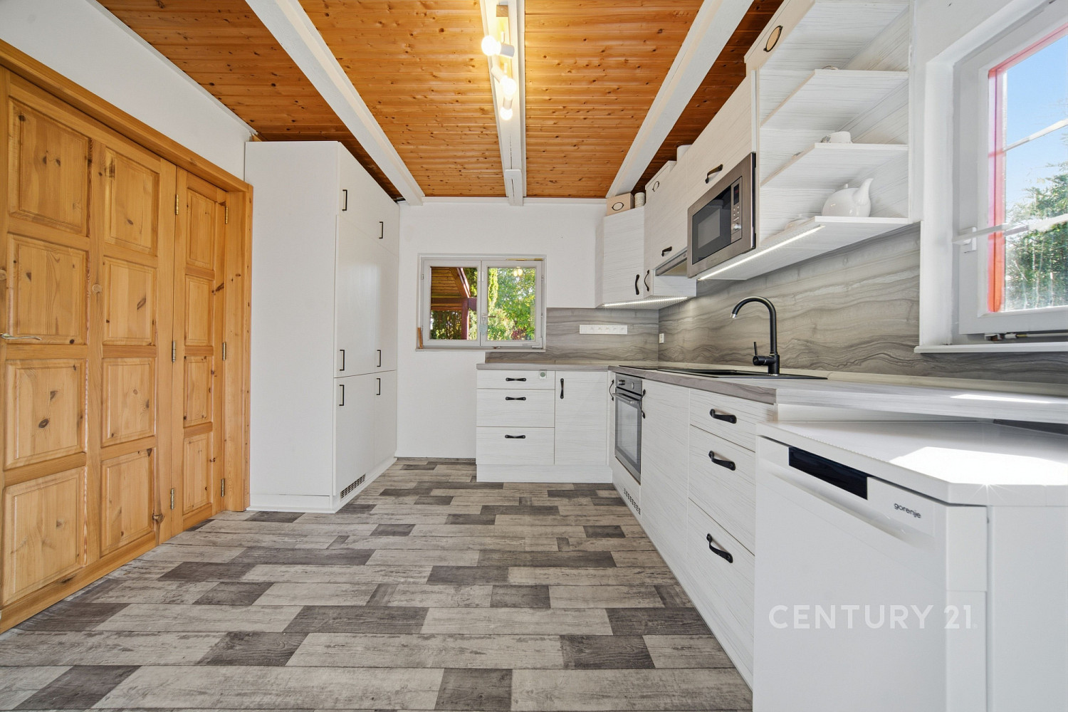 Pronájem domu 65 m² s pozemkem 1 287 m² – fotografie 2