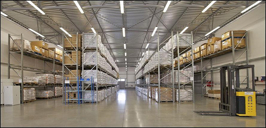 Pronájem skladovacích prostor 1 395 m² – fotografie 2
