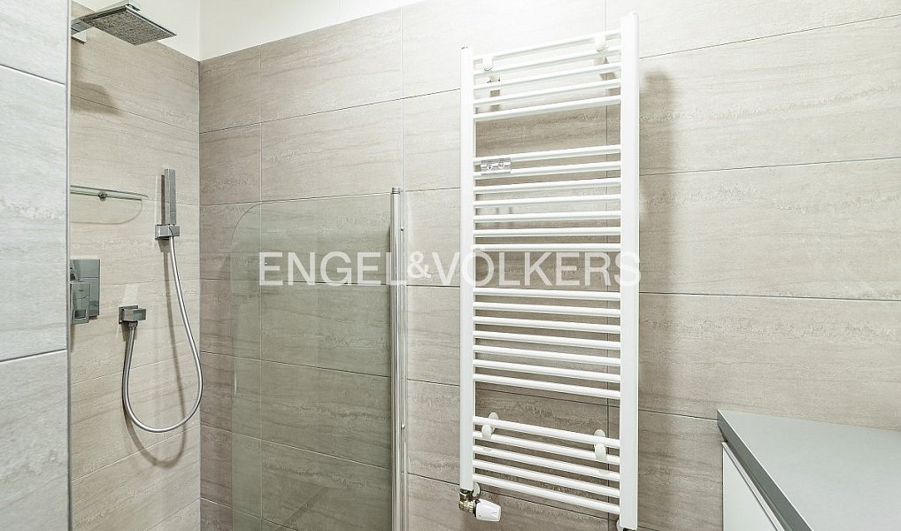 Pronájem bytu 3+kk 78 m², Praha – náhled fotky 10