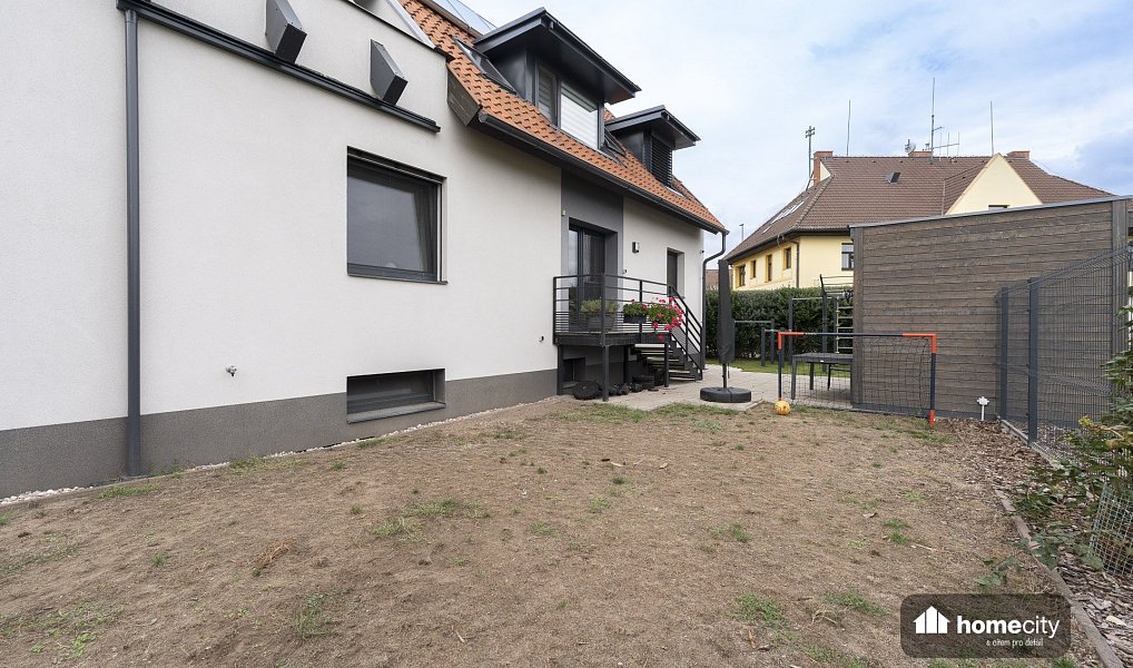 Prodej domu 267 m² s pozemkem 661 m², Pardubice – náhled fotky 32