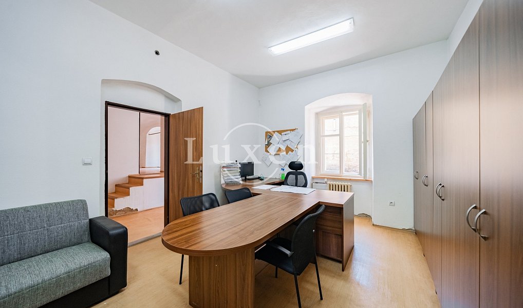 Prodej ubytovacího objektu 3 000 m², Žatec – náhled fotky 13