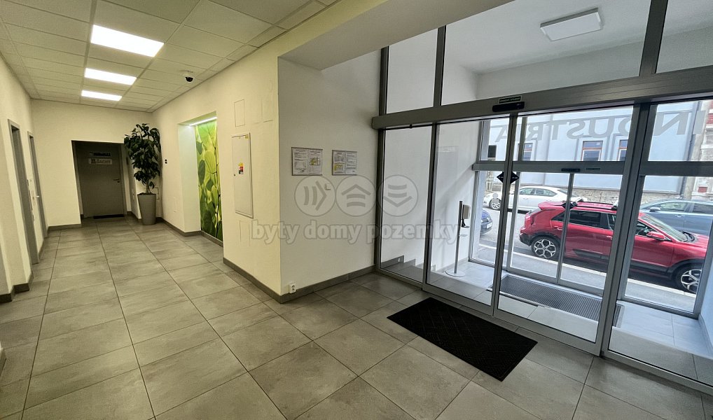 Pronájem kanceláře 13 m², Ostrava – náhled fotky 6