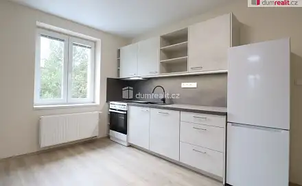 Pronájem bytu 2+kk 51 m², Májová, Dalovice, okres Karlovy Vary