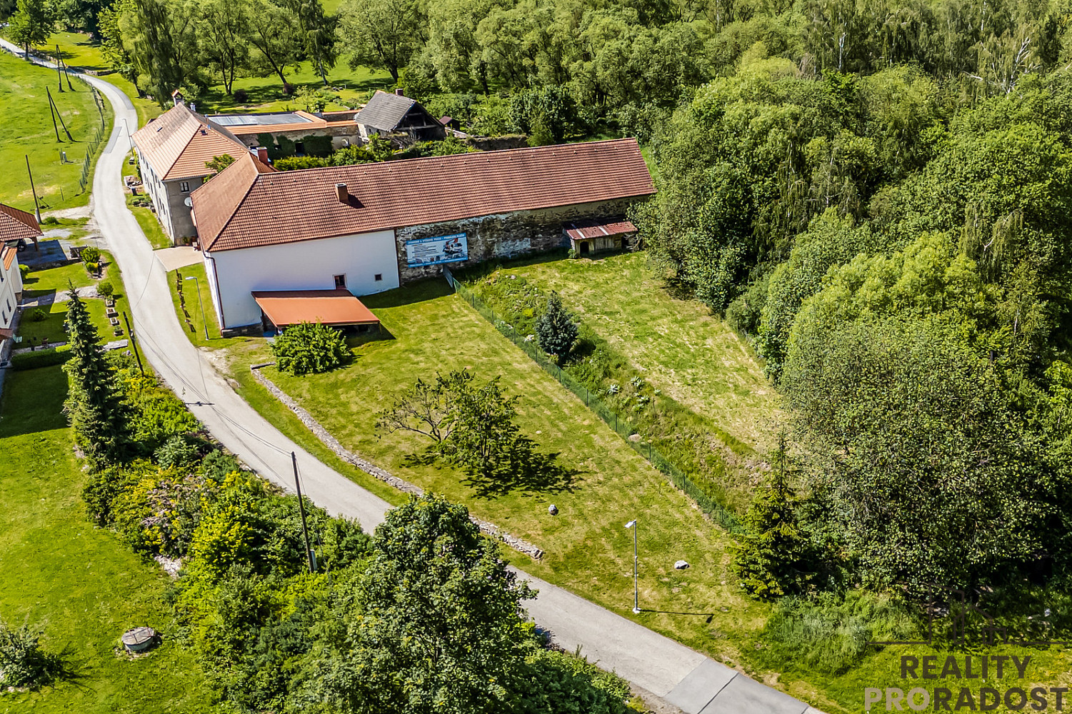Prodej domu 557 m² s pozemkem 1 437 m² — photo 5