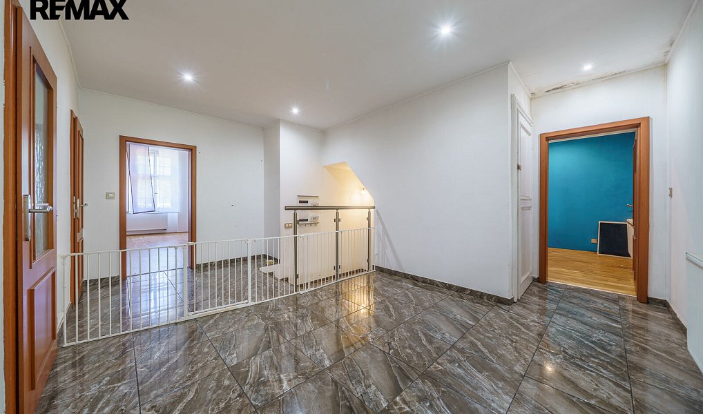 Prodej bytu 4+1 158 m², Horní Slavkov – náhled fotky 19