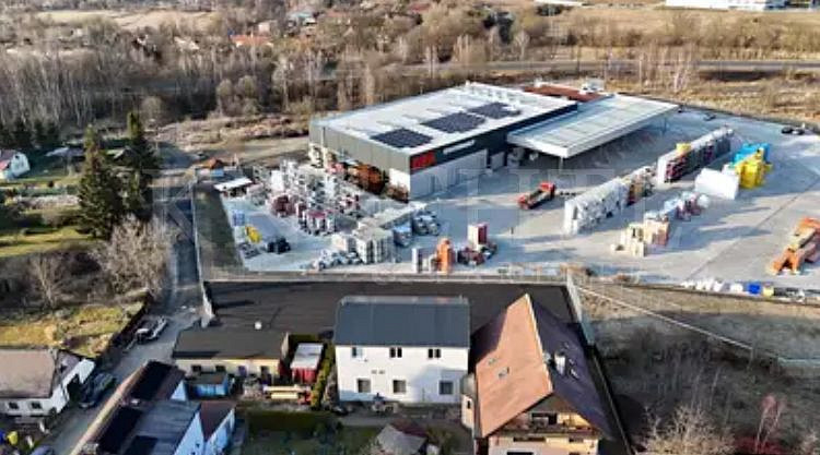 Prodej výrobních prostor 250 m² – fotografie 3