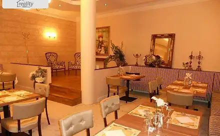 Prodej restaurace 390 m², Divadelní náměstí, Karlovy Vary