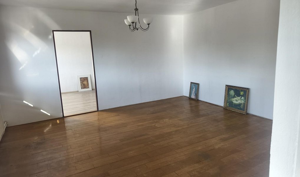 Prodej domu 420 m² s pozemkem 1 227 m², Radslavice – náhled fotky 6