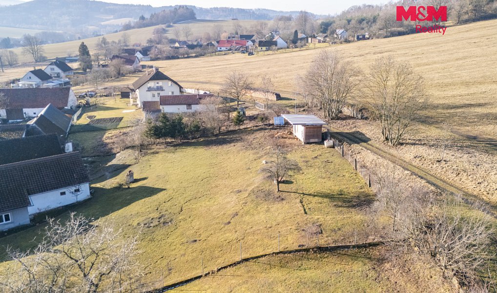 Prodej domu 94 m² s pozemkem 1 064 m², Chlumy – náhled fotky 2