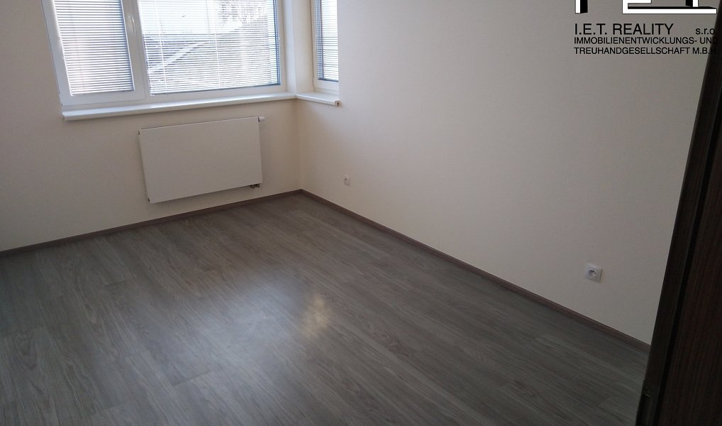 Pronájem domu 120 m² s pozemkem 350 m², Líbeznice – náhled fotky 5
