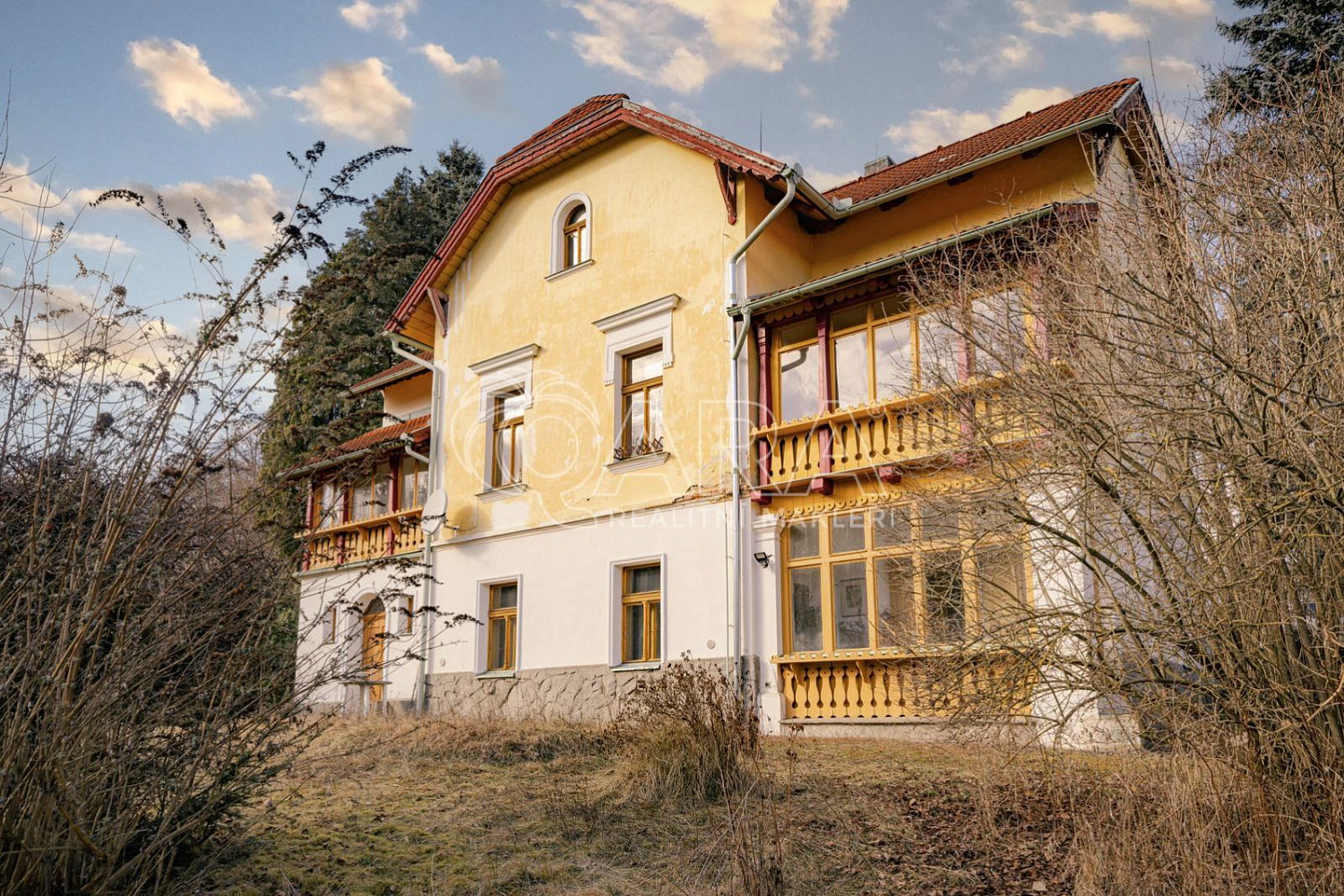 Prodej domu 330 m² s pozemkem 4 380 m²