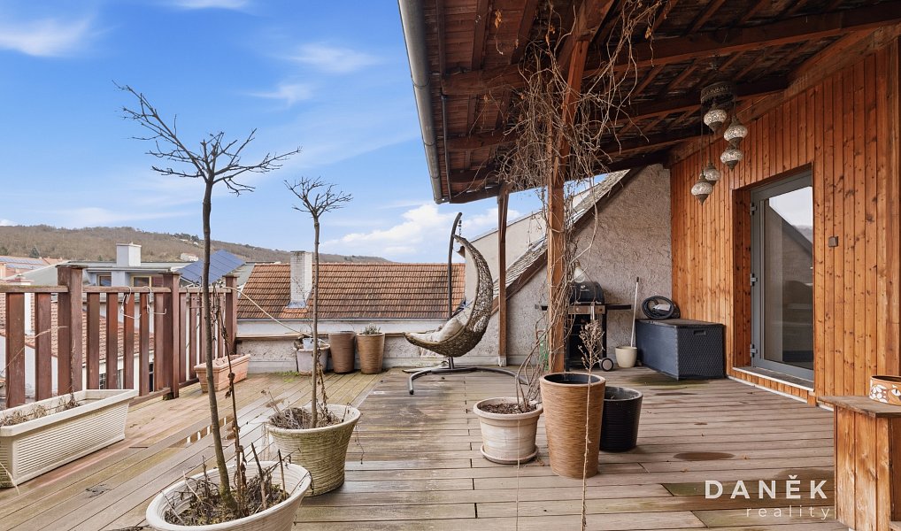 Prodej domu 210 m² s pozemkem 214 m², Ivančice – náhled fotky 18