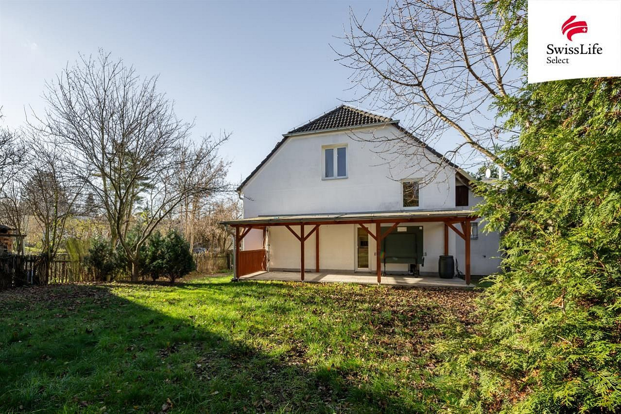 Prodej domu 196 m² s pozemkem 462 m² – pohled 2