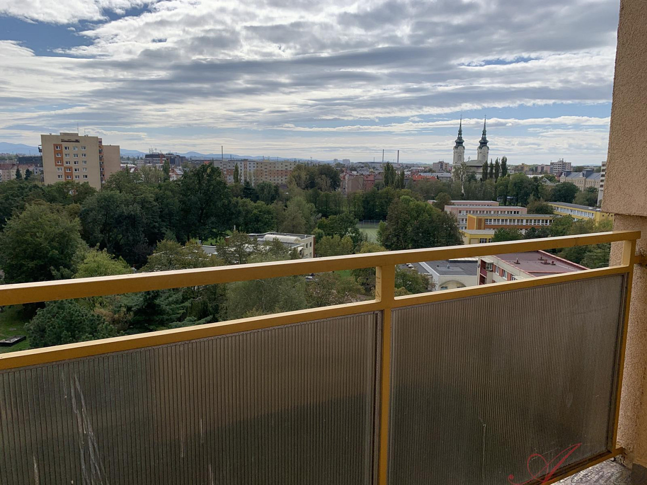 Pronájem bytu 1+1 36 m² – fotografie 4