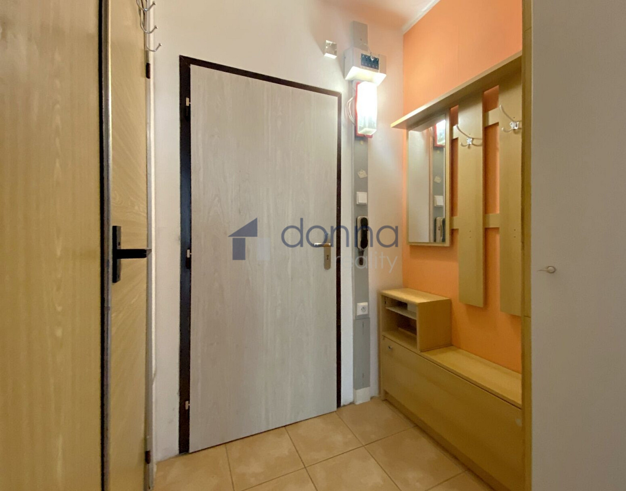 Pronájem bytu 1+kk 29 m² – fotografie 4