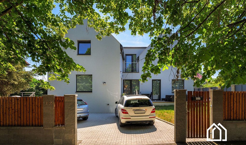 Prodej domu 139 m² s pozemkem 237 m², Praha – náhled fotky 5