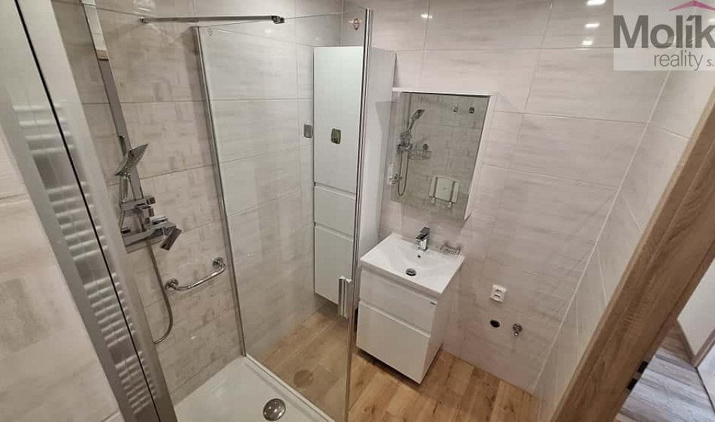 Prodej bytu 4+1 85 m², Teplice – náhled fotky 8