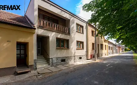 Prodej domu 144 m² s pozemkem 353 m²