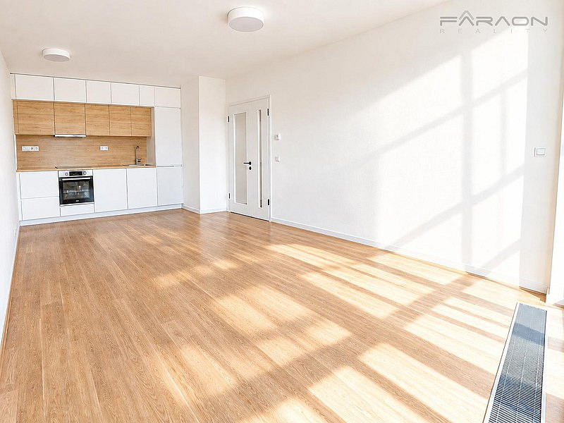 Pronájem bytu 2+kk 55 m²