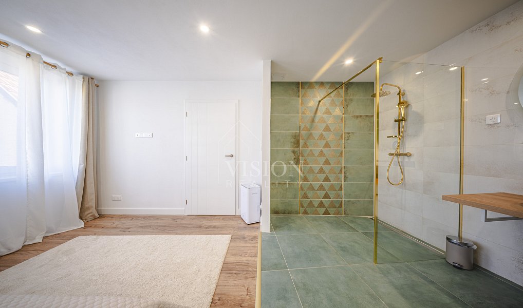 Prodej ubytovacího objektu 597 m², Telč – náhled fotky 12