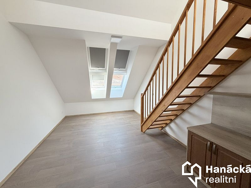 Pronájem bytu 2+kk 50 m² – fotografie 5