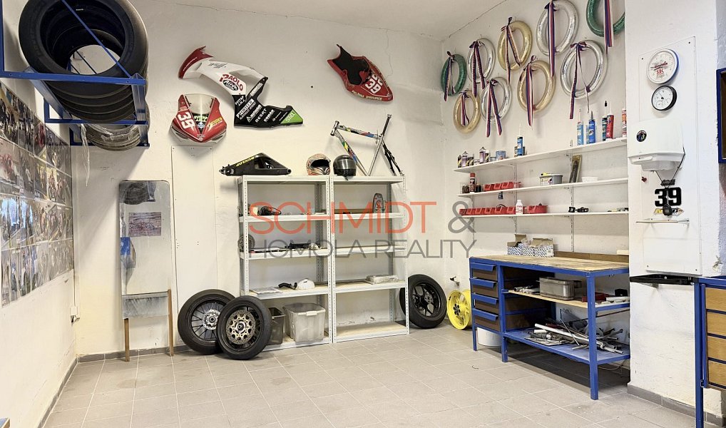 Prodej výrobních prostor 1 612 m², Biskupice – náhled fotky 13