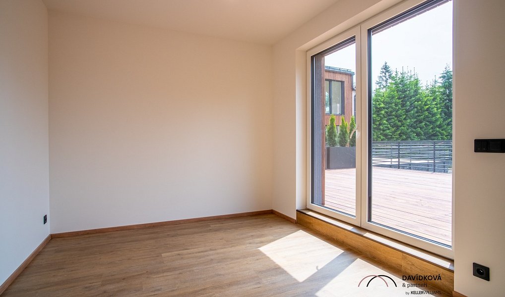 Prodej bytu 2+kk 52 m², Železná Ruda – náhled fotky 6