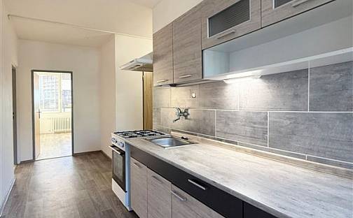 Pronájem bytu 2+1 58 m², Březenecká, Chomutov