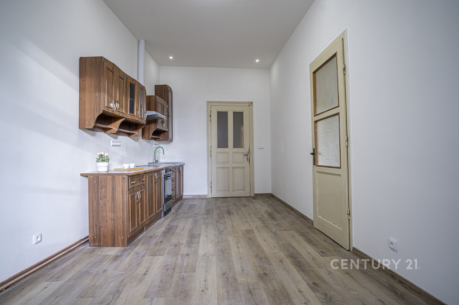 Pronájem bytu 2+1 77 m² — photo 4