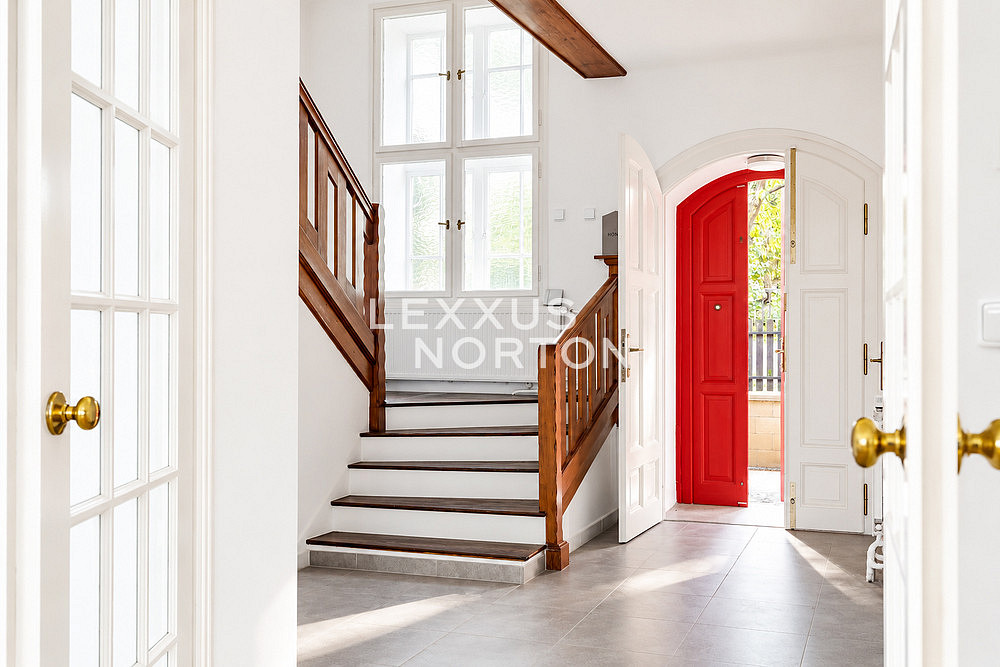 Prodej domu 324 m² s pozemkem 546 m² – fotografie 3