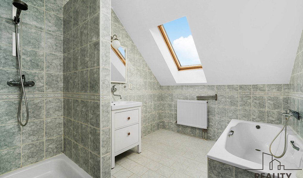 Prodej bytu 4+kk 110 m², Poděbrady – náhled fotky 9