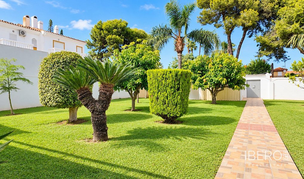 Prodej rodinného domu, 343 m², Benalmadena