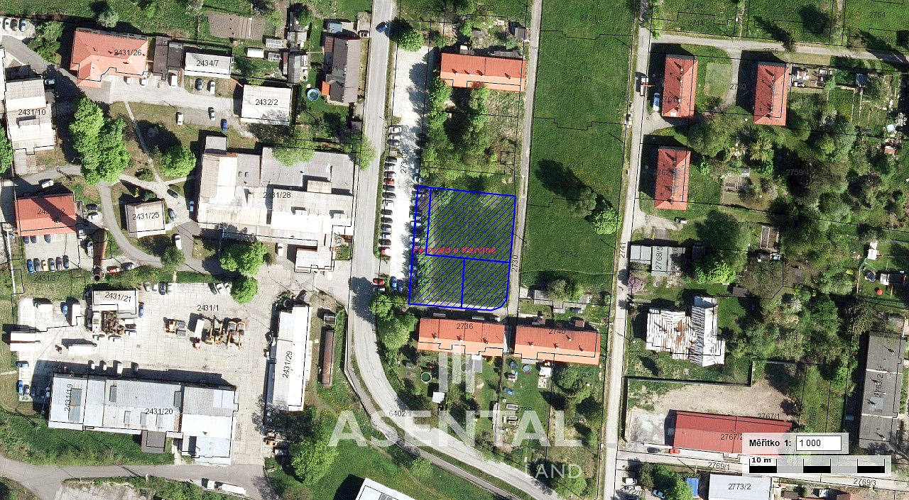 Prodej komerčního pozemku 1 579 m² – fotografie 3