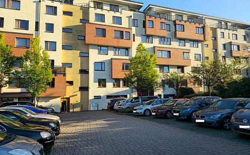 Prodej bytu 2+kk 112 m², Nad Okrouhlíkem, Praha 8 - Libeň