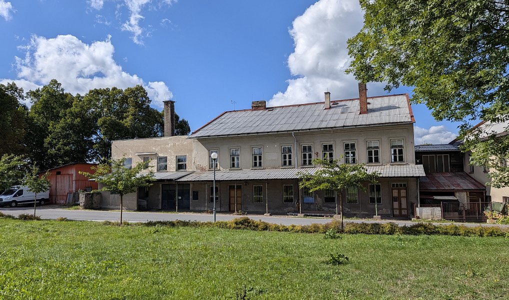 Prodej výrobních prostor 1 100 m², Králíky – náhled fotky 16