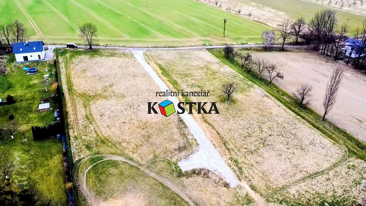 Prodej stavebního pozemku 1 100 m²