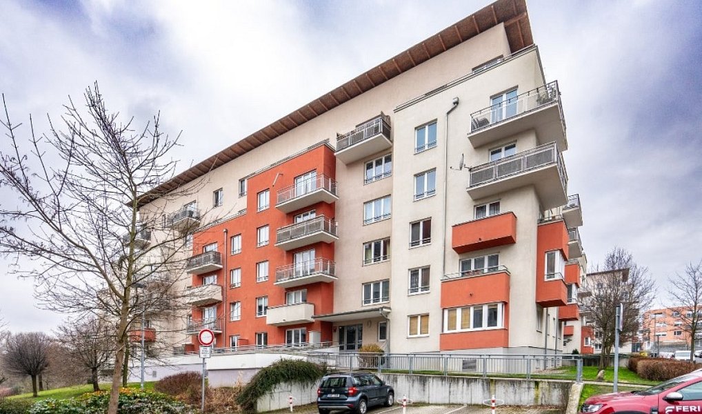 Pronájem bytu 1+kk 33 m², Praha – náhled fotky 17