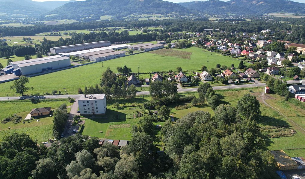 Prodej stavebního pozemku 2 357 m², Hnojník – náhled fotky 6