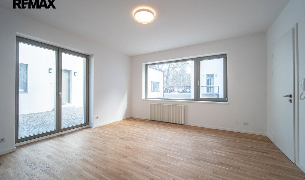 Prodej bytu 3+kk 64 m², Praha – náhled fotky 3