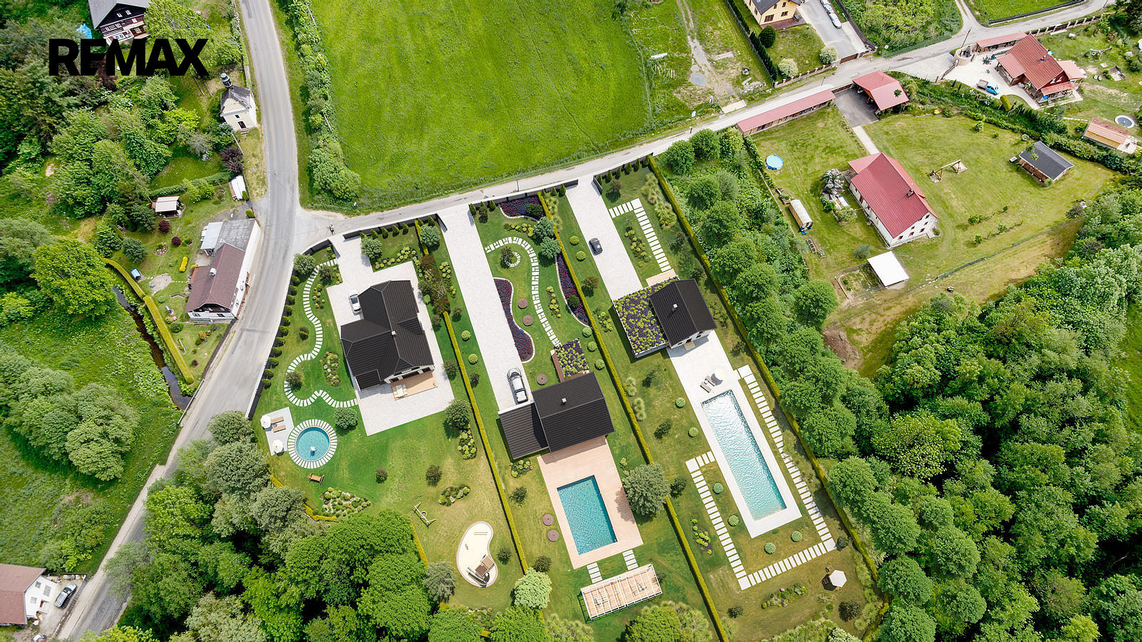 Prodej stavebního pozemku 2 529 m² — photo 2