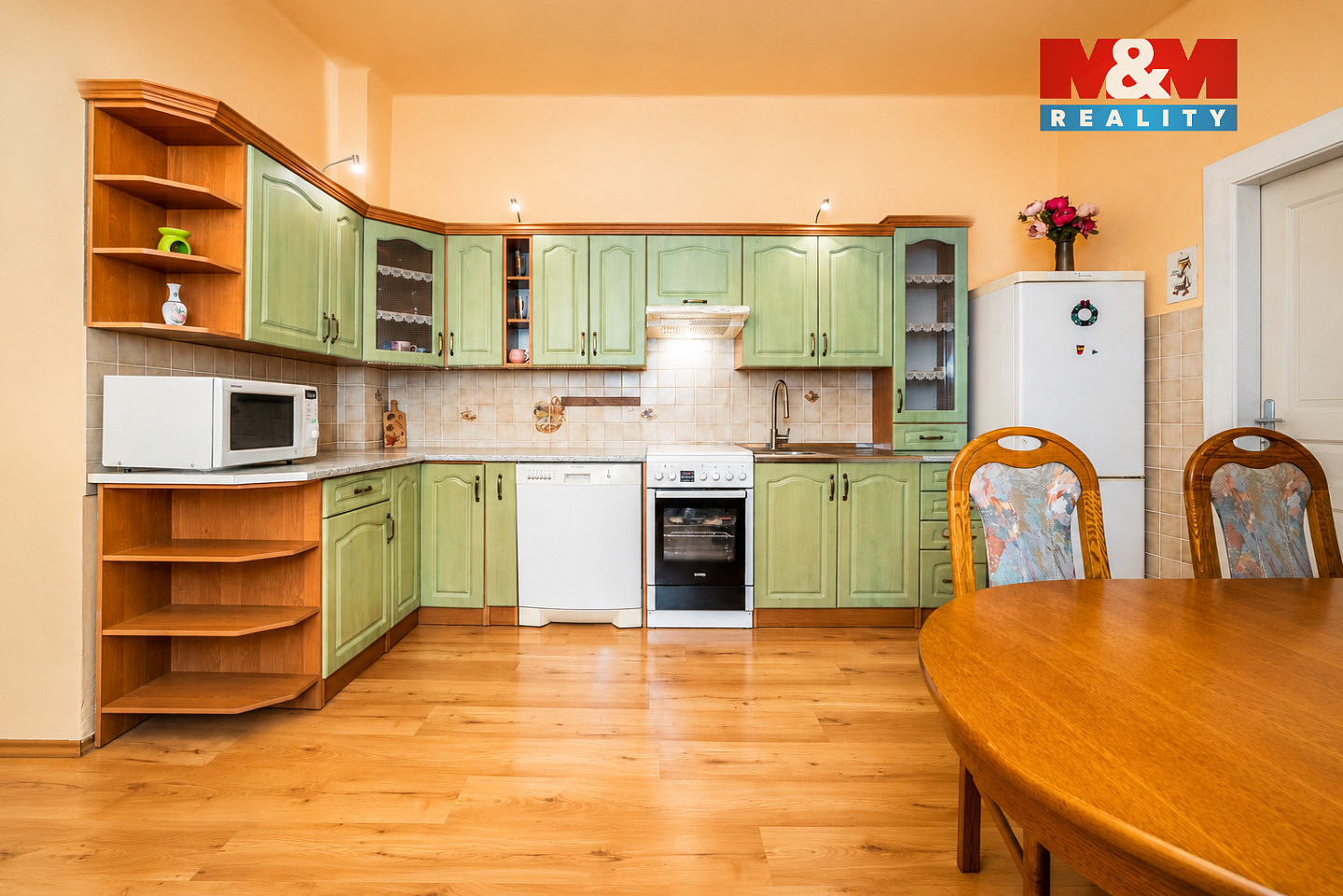 Prodej bytu 2+1 90 m² — photo 2