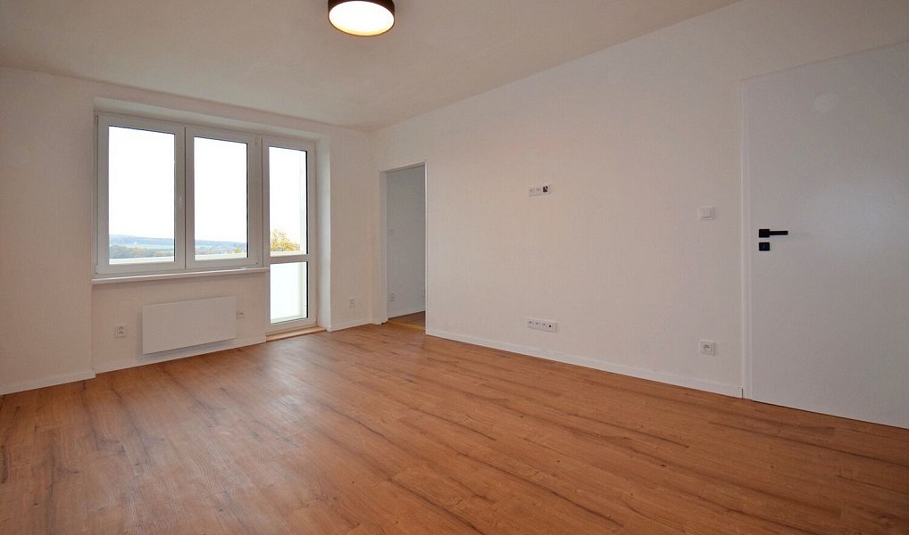 Pronájem bytu 2+1 56 m², Mníšek pod Brdy – náhled fotky 5