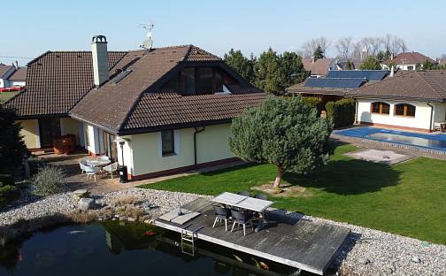 Prodej domu 446 m² s pozemkem 1 801 m², Němčice, okres Pardubice