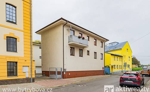 Prodej bytu 3+kk 71 m², Rybova, Kralupy nad Vltavou, okres Mělník