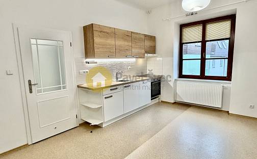 Pronájem bytu 2+kk 60 m², Velké náměstí, Strakonice - Strakonice I